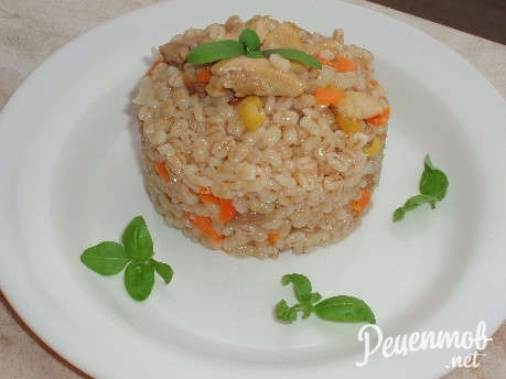 Каша перловая с курицей