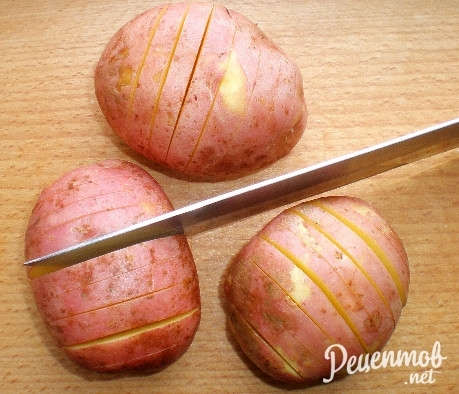 Картошка в духовке с сыром