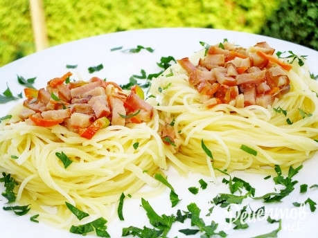 Гнезда из макарон