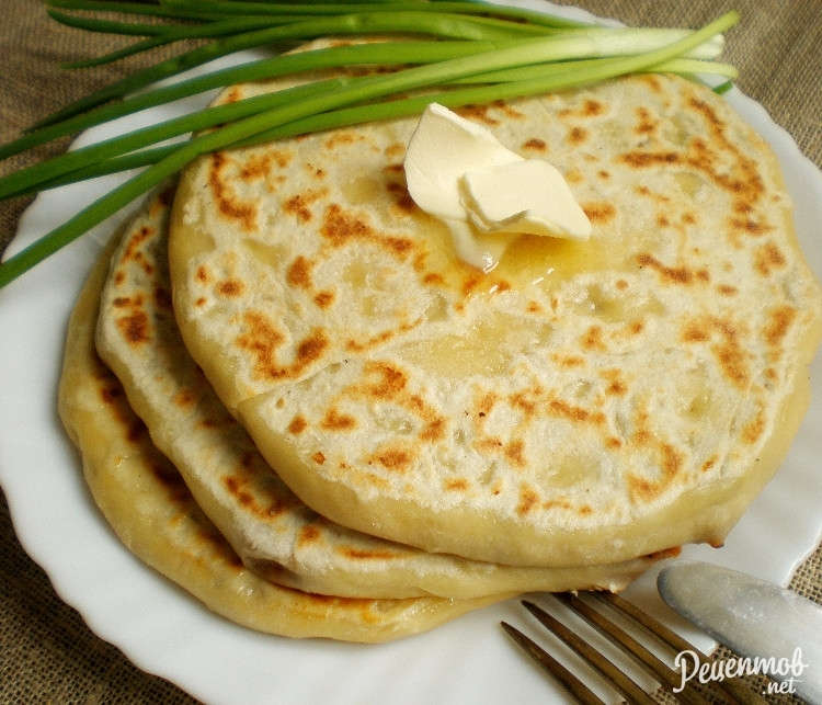Лепешка с мясным фаршем
